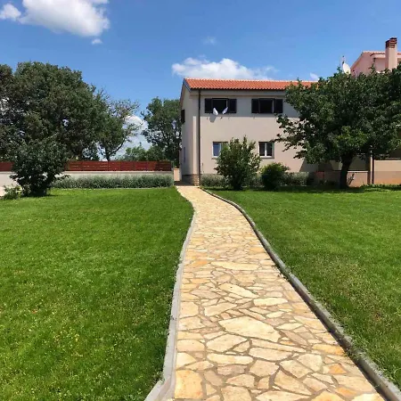 別荘 Casa La Vida Galižana