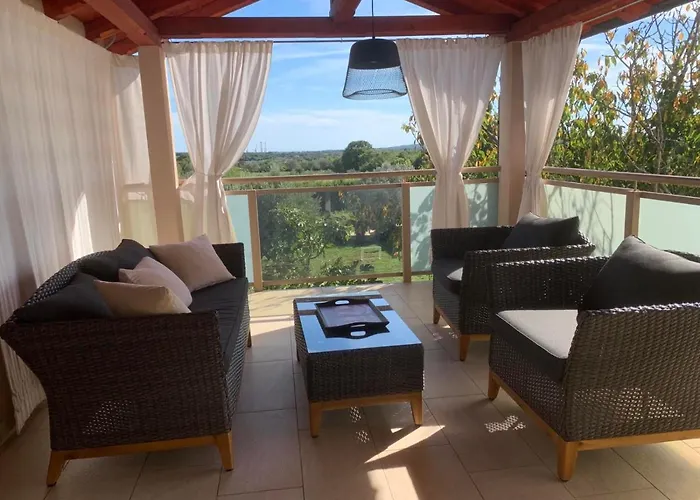 Casa La Vida Nyaraló *